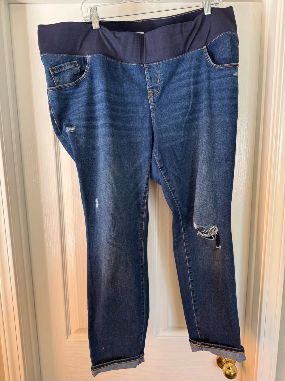 Old Navy Dark Blue Cropped Maternity Jeans with Distressed Knee
